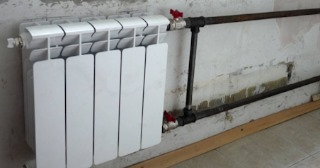 Установка биметаллических радиаторов отопления в квартире в Рузаевке - от 2032 руб.